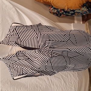 Sleeveless V Neck Top